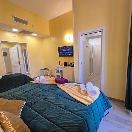 Residenze Serventi Longhi Roma Esterno foto