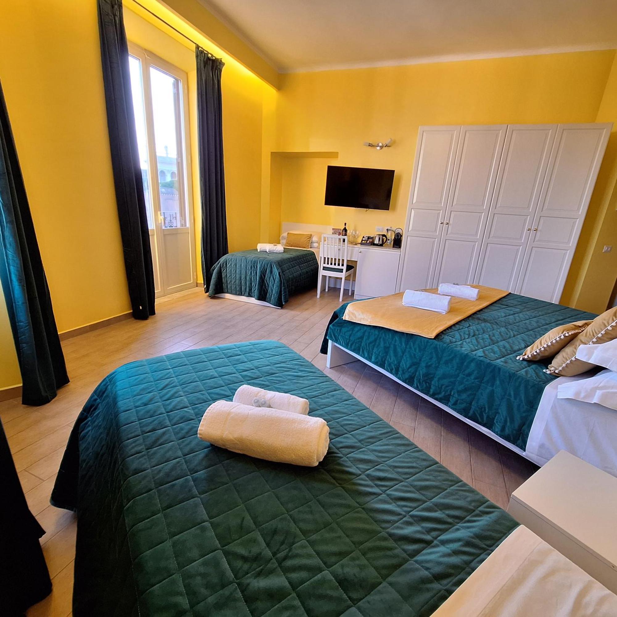 Residenze Serventi Longhi Roma Esterno foto