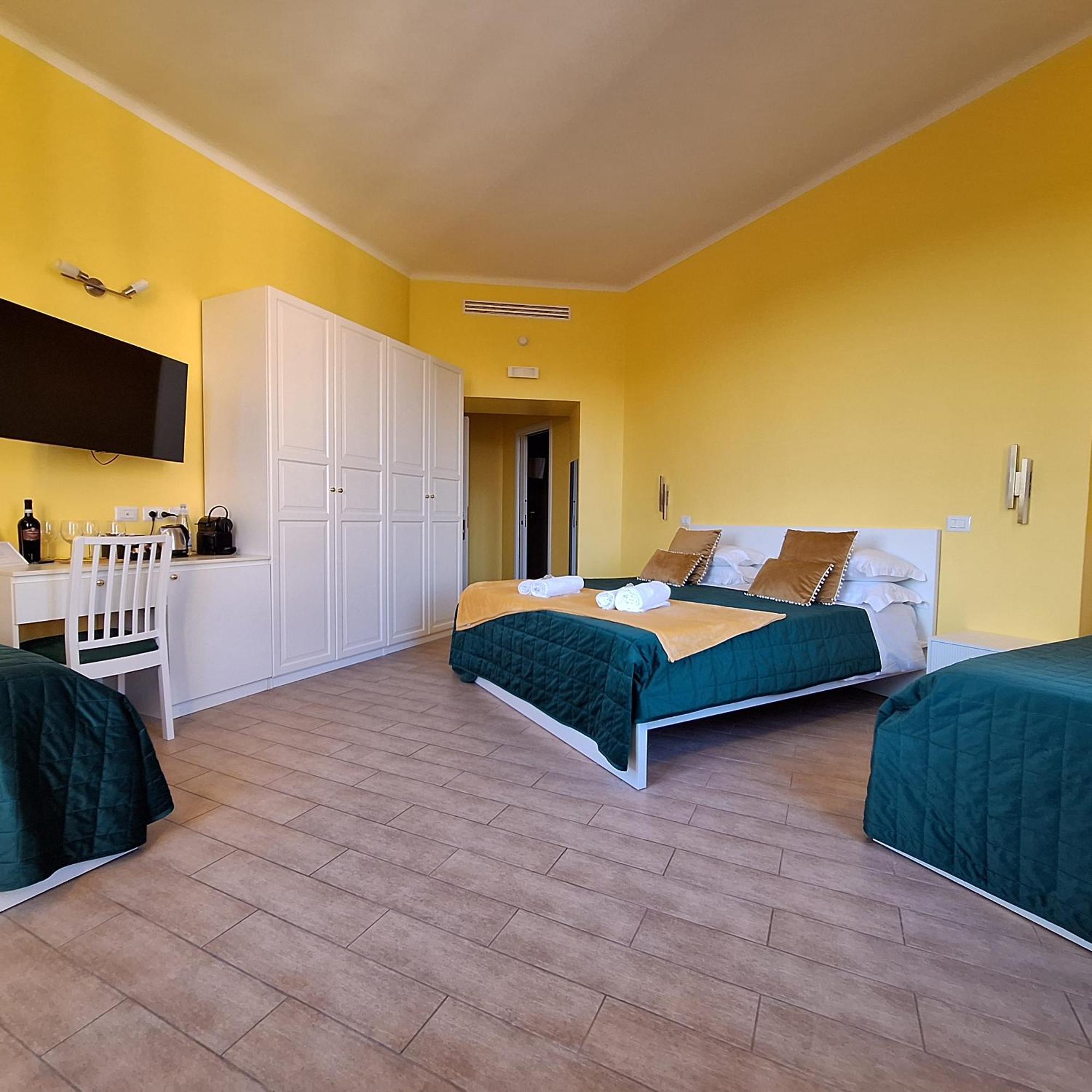 Residenze Serventi Longhi Roma Esterno foto