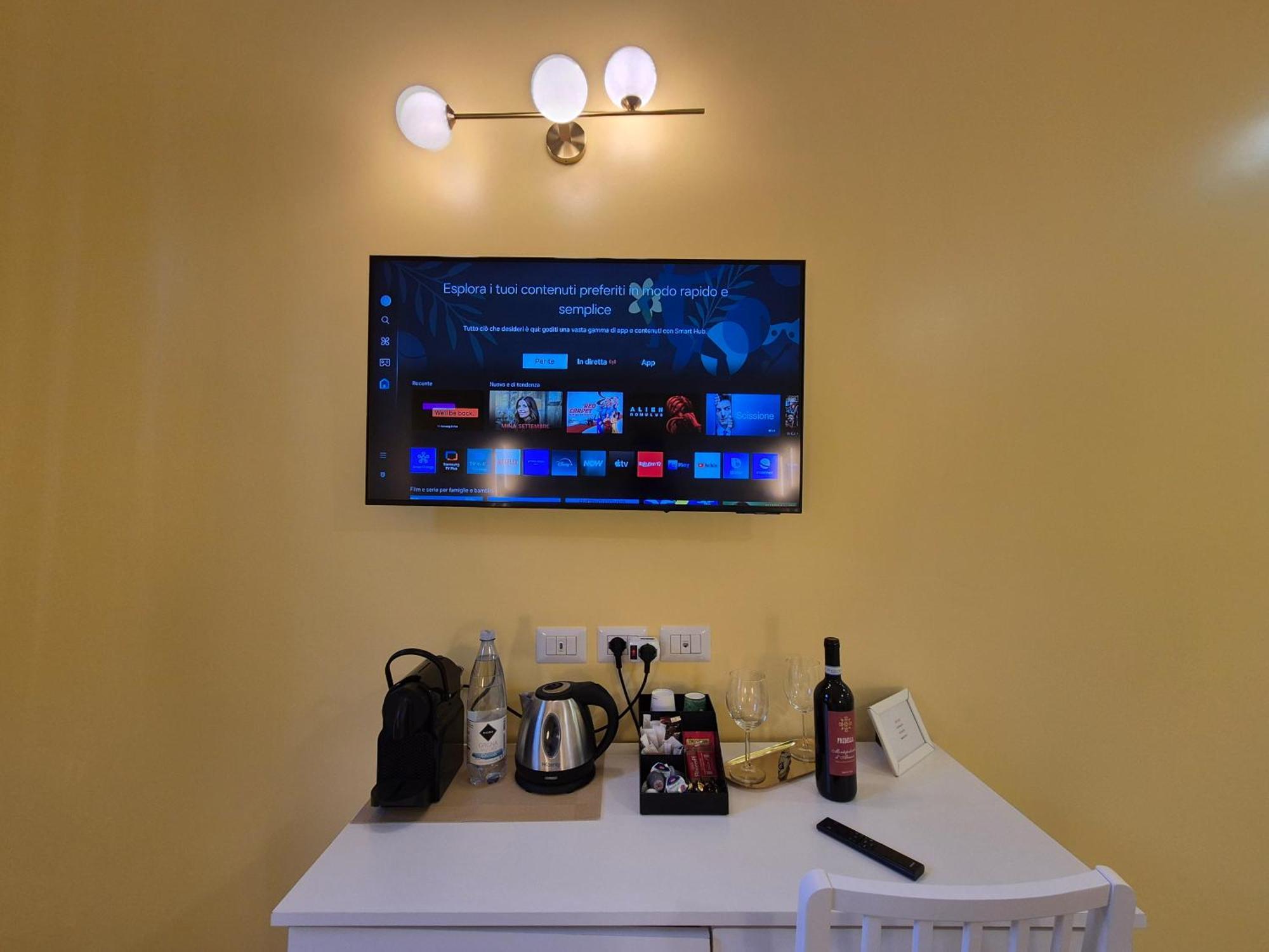 Residenze Serventi Longhi Roma Esterno foto