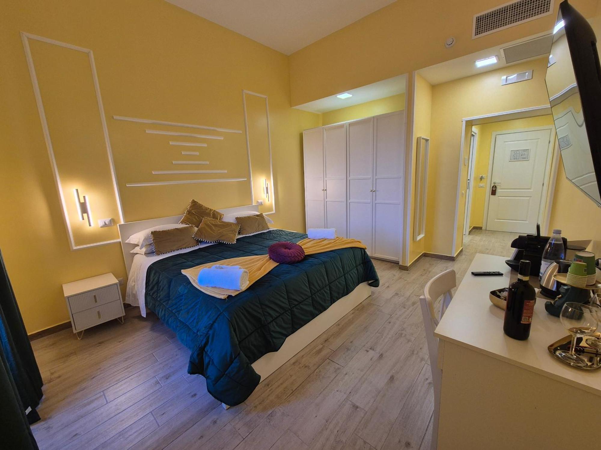 Residenze Serventi Longhi Roma Esterno foto